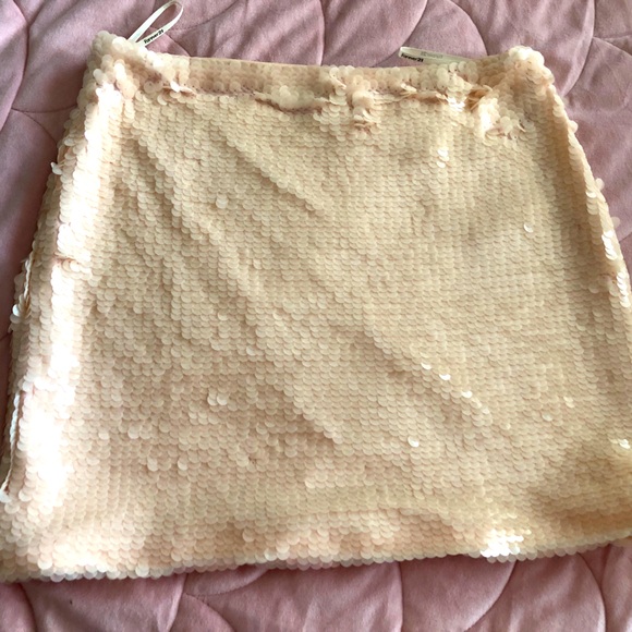 Forever 21 Peach Skirt Short Medium Sequins - Picture 1 of 9